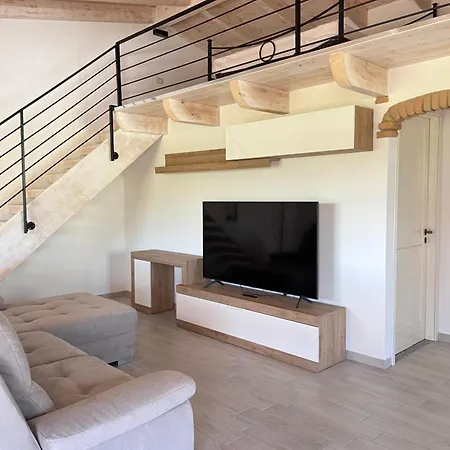 Ampio Con Soppalco, A 10 Min Dal Mare E Castelsardo